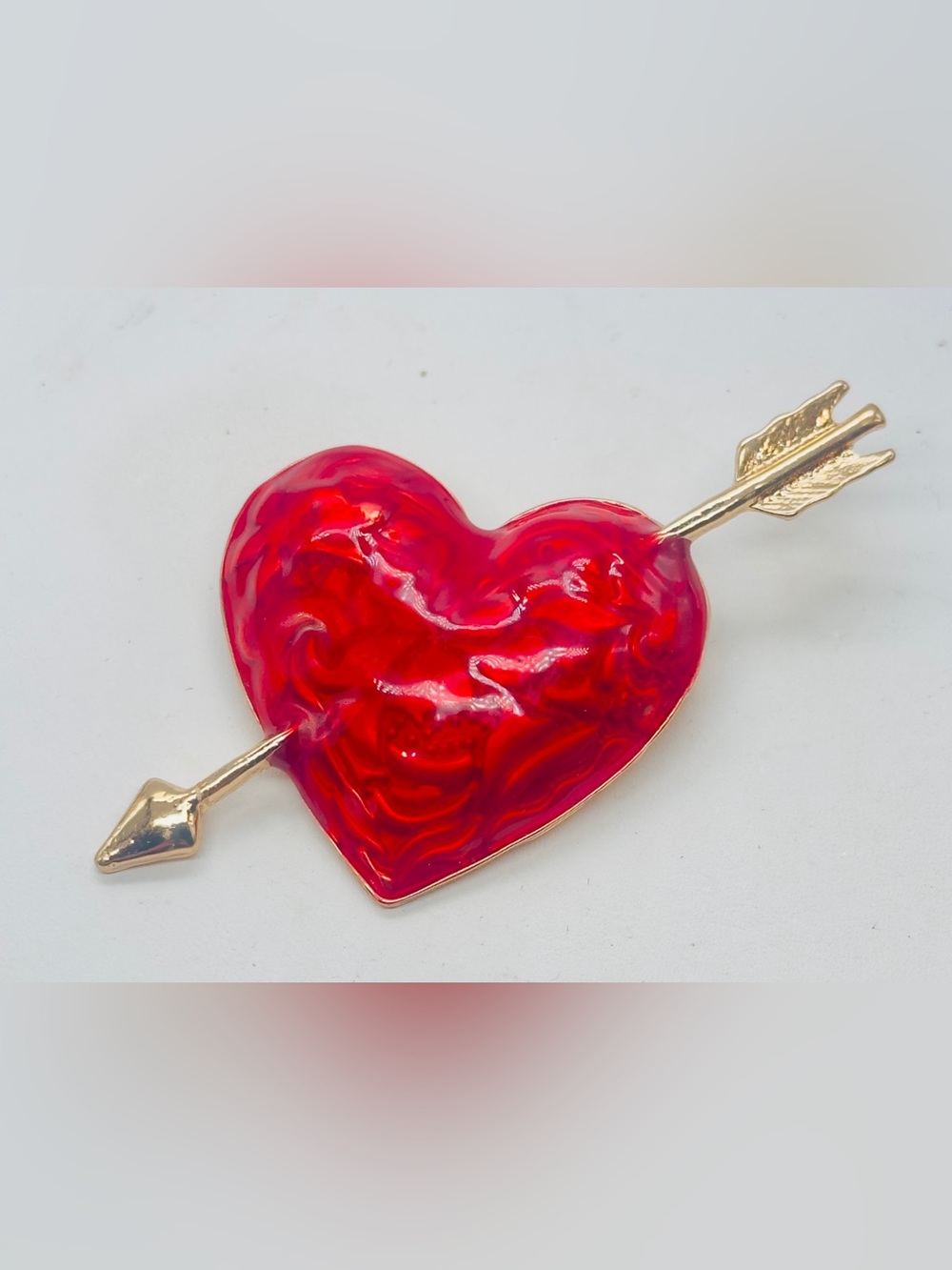 Gold Tone Red Enamel Heart Cupid’s Arrow Brooch Pin Valentines Figural